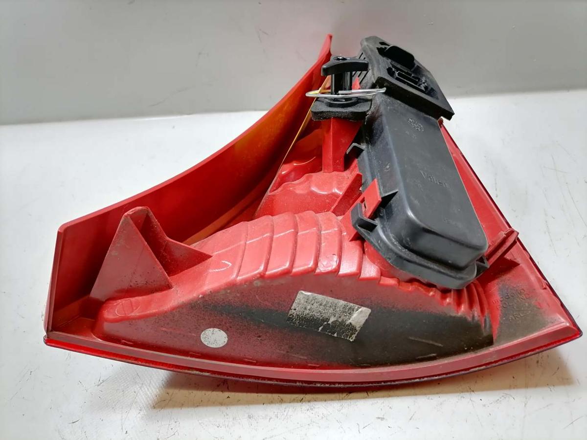 Renault Clio II Campus original Rücklicht Rückleuchte links BJ10